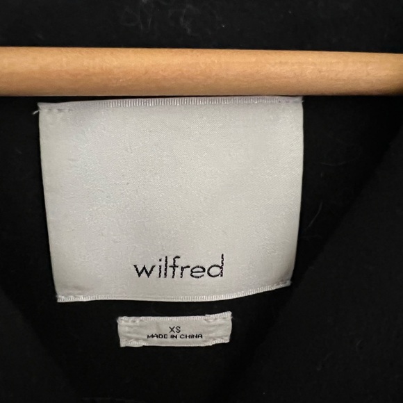 Aritzia Wilfred black wool coat XS - Picture 4 of 4